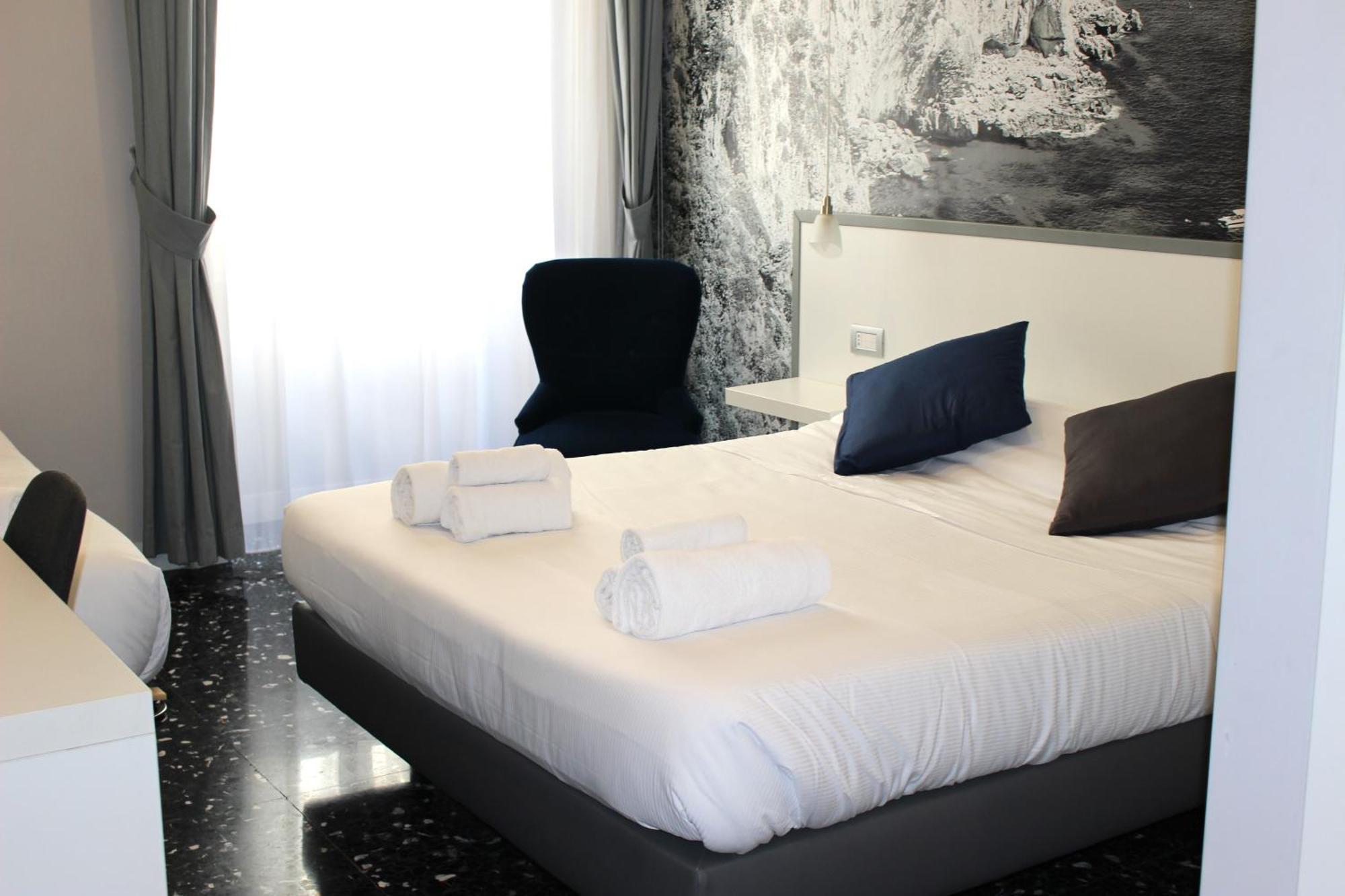 Beverello Rooms نابولي المظهر الخارجي الصورة