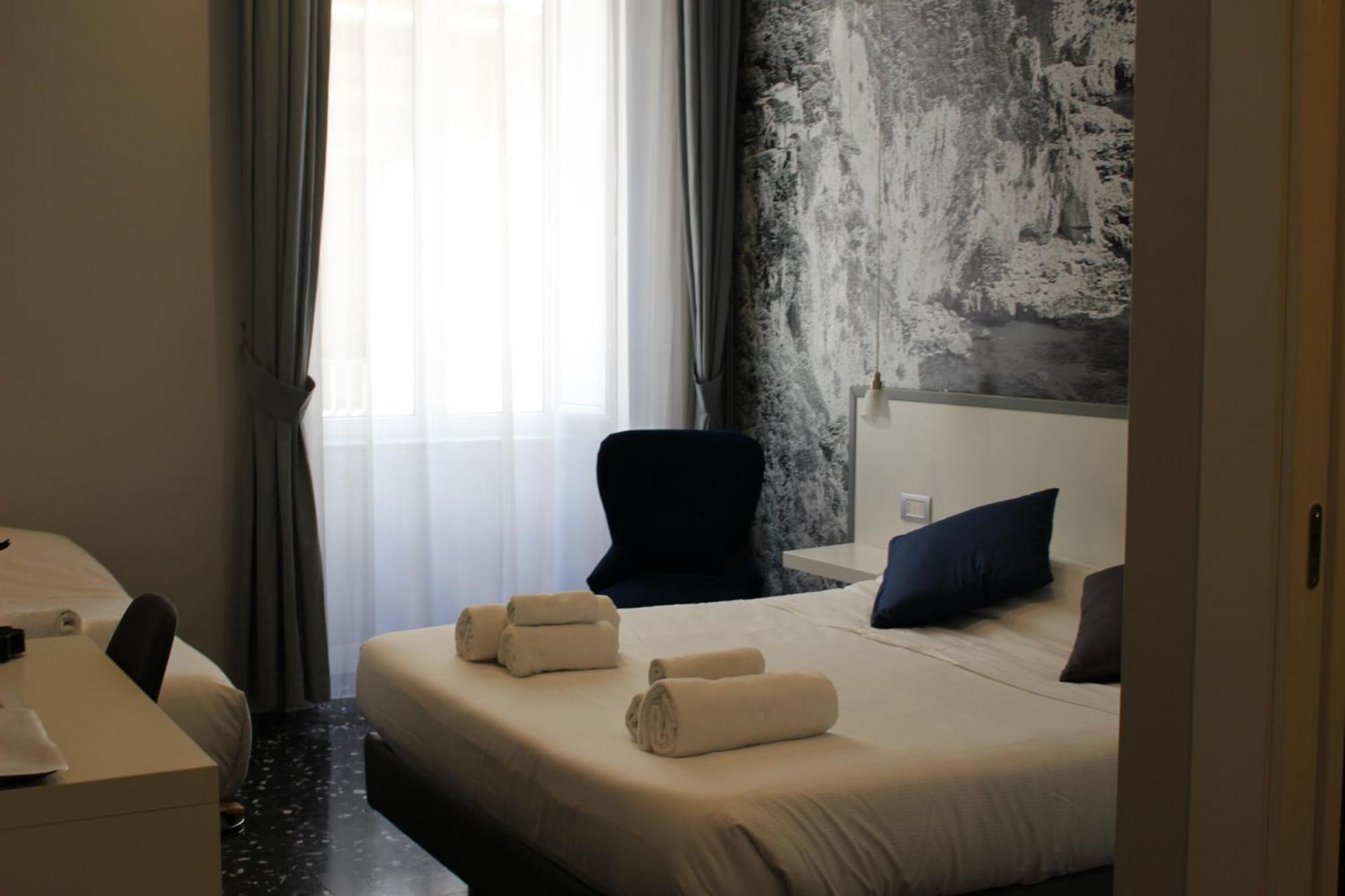 Beverello Rooms نابولي المظهر الخارجي الصورة