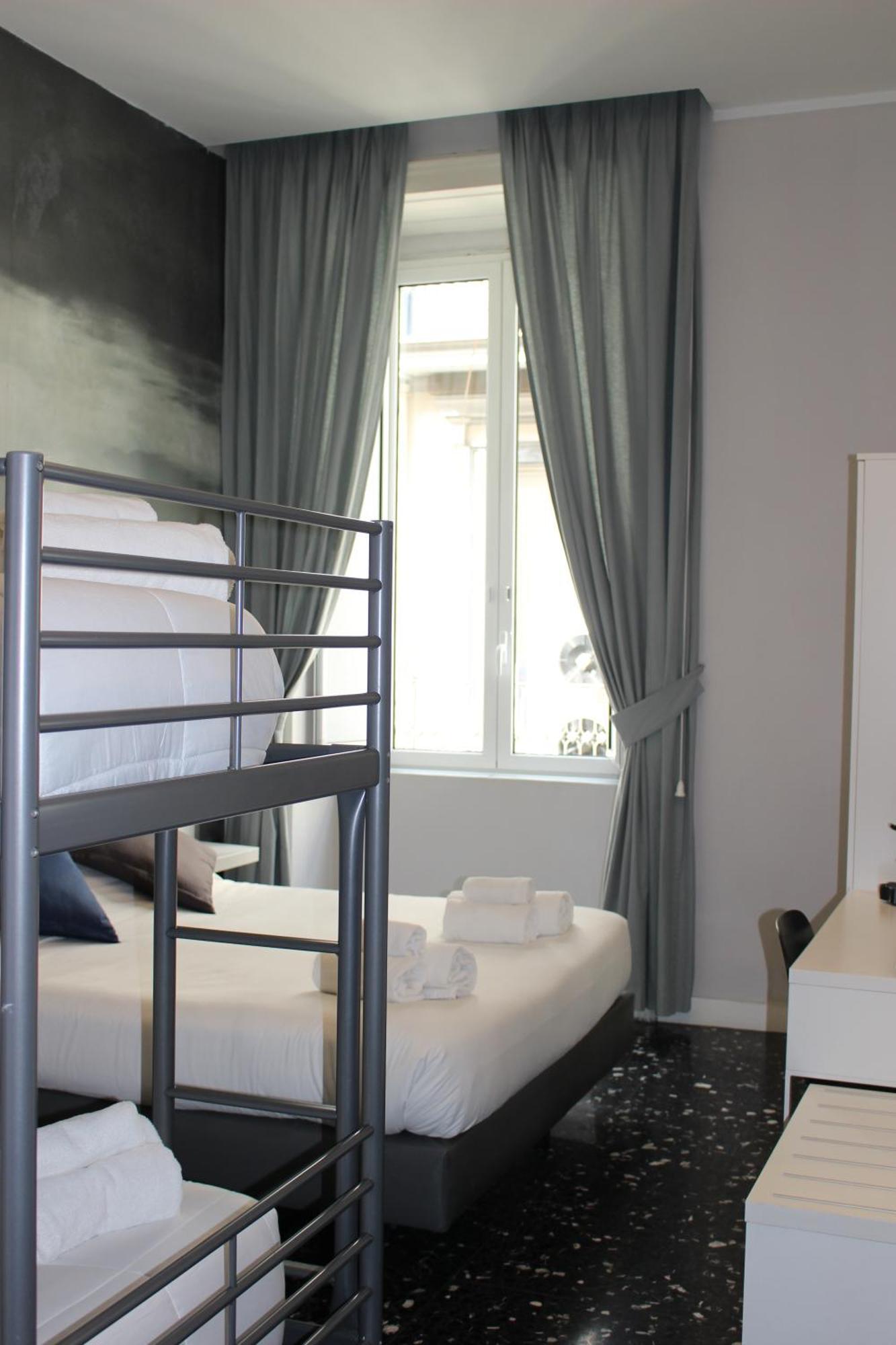 Beverello Rooms نابولي المظهر الخارجي الصورة
